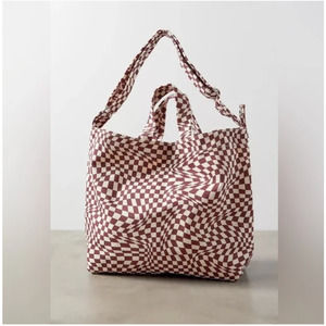 Urban Outfitters BAGGU Vertical Duck Bag NEW